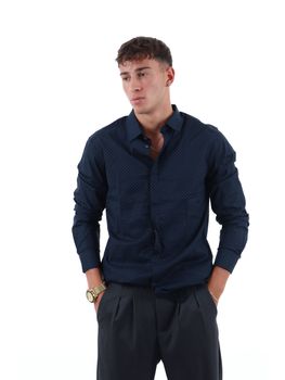 Camicia Armani Exchange XM000625 AF13184 da uomo deep navy.