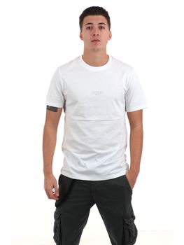 T-shirt Guess M2YI72 I3Z14 da uomo bianca.