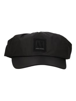 Cappello Armani Exchange XM000810 AF13342 da uomo nero.