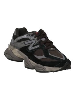 Sneakers New Balance U9060BLK da uomo nera.