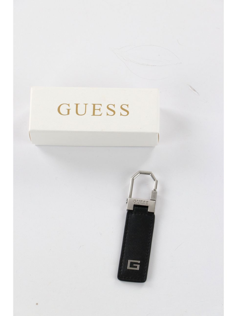 portachiavi-guess-rm7452-p5101-vienna-da-uomo-nero