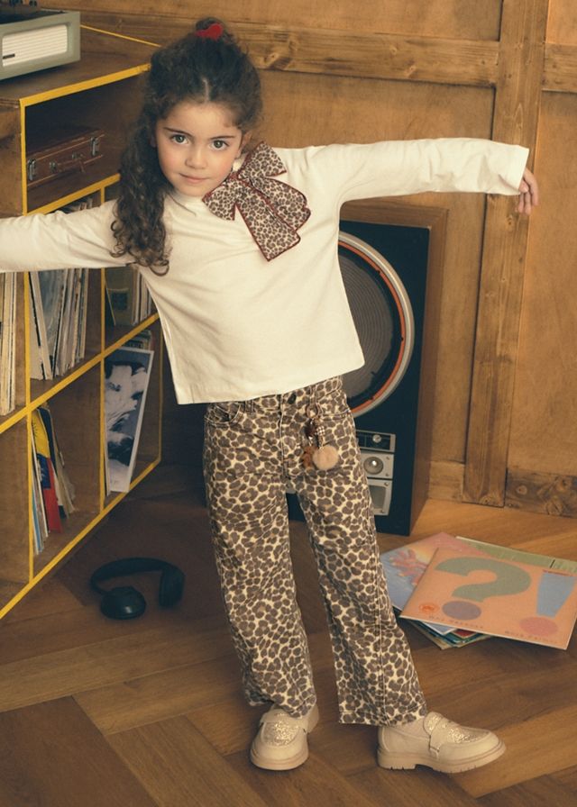pantalone-mayoral-4519-da-bambina-castagna