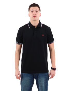 Polo Fred Perry M3600P 10B  da uomo nera.