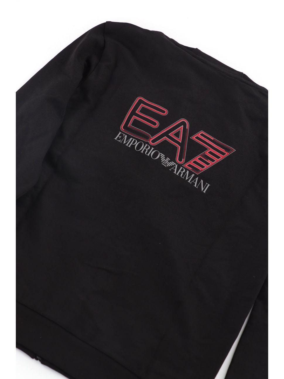 tuta-ea7-7b000301-af13512-da-ragazzo-nera